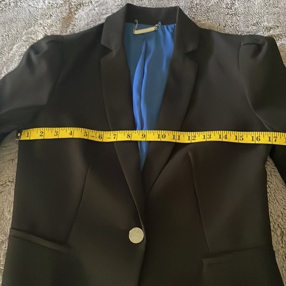 STUDIO F, Beautiful Black Blazer - Picture 10 of 12